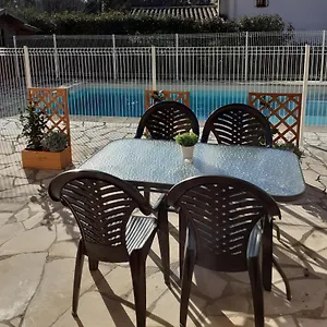 Maison Mitoyenne Avec Piscine Un Moment Chez Diane Casa vacanze